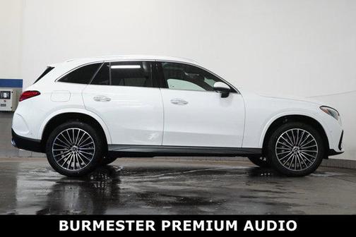 2025 Mercedes-Benz GLC 300 4MATIC