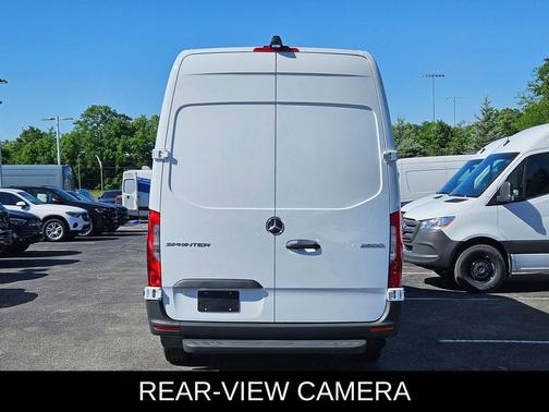 Arctic White 2026 Mercedes-Benz Sprinter 2500 High Roof
