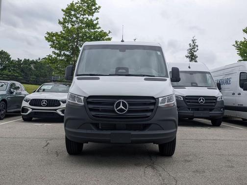 2025 Mercedes-Benz Sprinter 2500 Standard Roof