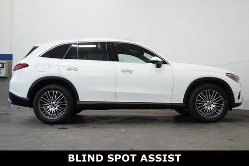 2025 Mercedes-Benz GLC 300 4MATIC