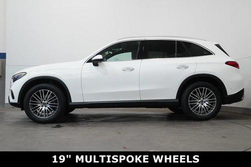 2025 Mercedes-Benz GLC 300 4MATIC
