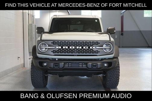 CACTUS GRAY 2022 Ford Bronco Badlands