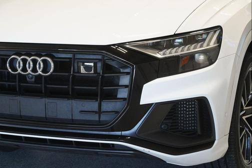 Glacier White Metallic 2021 Audi Q8 55 Premium Plus