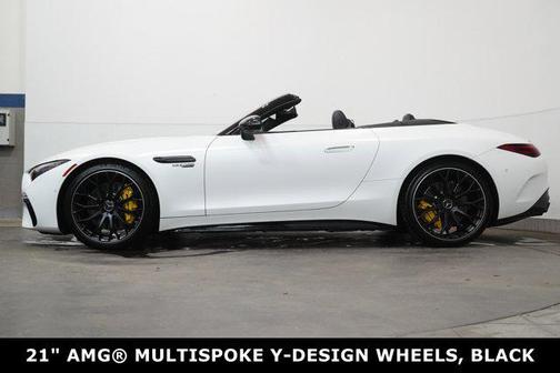 2022 Mercedes-Benz AMG SL 63 Base