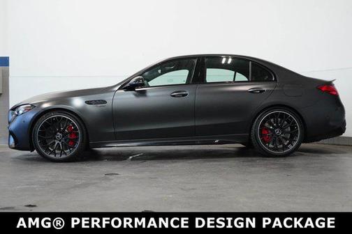 2024 Mercedes-Benz AMG C 63 S E Performance