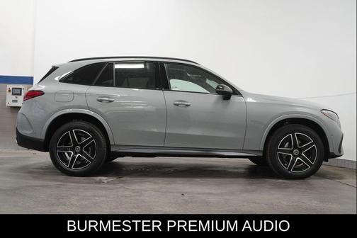 2026 Mercedes-Benz GLC 300 4MATIC