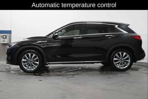 2022 INFINITI QX50 LUXE AWD