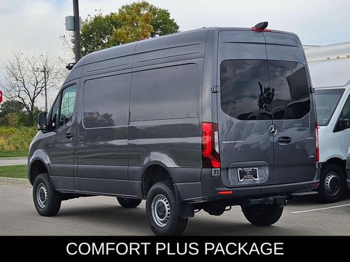 2025 Mercedes-Benz Sprinter 2500 Standard Roof