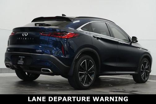 2022 INFINITI QX55 LUXE