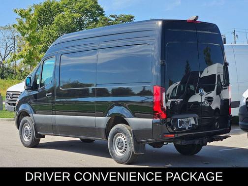 2025 Mercedes-Benz Sprinter 2500 Standard Roof