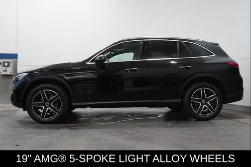 2026 Mercedes-Benz GLC 300 4MATIC