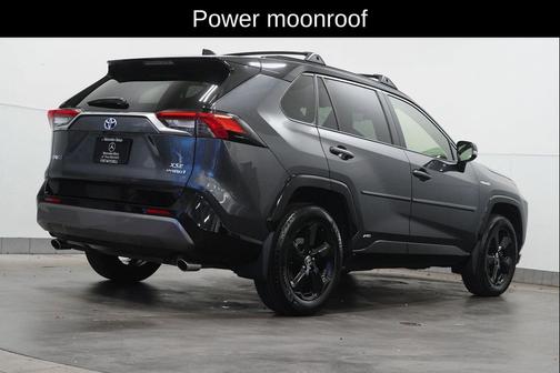 2020 Toyota RAV4 Hybrid SE