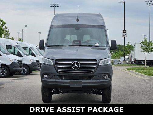 2025 Mercedes-Benz Sprinter 2500 Standard Roof