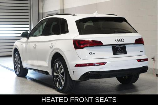Arkona White 2024 Audi Q5 45 S line Premium