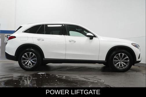 2025 Mercedes-Benz GLC 300 4MATIC