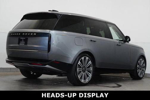2024 Land Rover Range Rover P530 SE