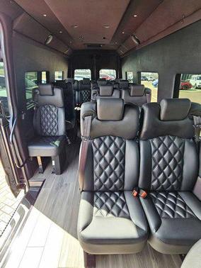 2022 Mercedes-Benz Sprinter 4500 High Roof V6
