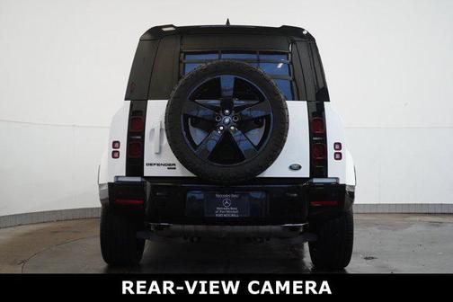 2023 Land Rover Defender 110 X-Dynamic SE