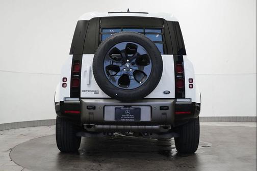 2022 Land Rover Defender 110 X-Dynamic HSE