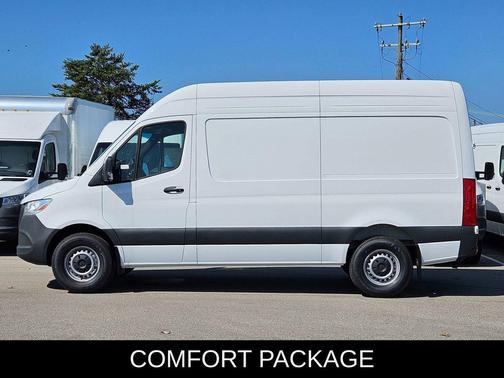 2025 Mercedes-Benz Sprinter 2500 Standard Roof