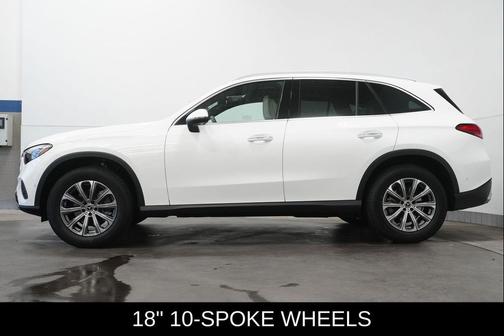 2026 Mercedes-Benz GLC 300 4MATIC