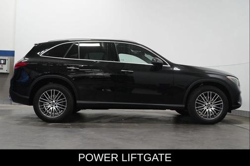 2026 Mercedes-Benz GLC 300 4MATIC