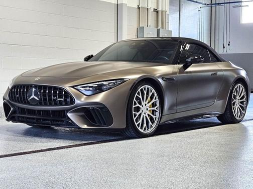 Monza Grey Magno 2022 Mercedes-Benz AMG SL 55 Base