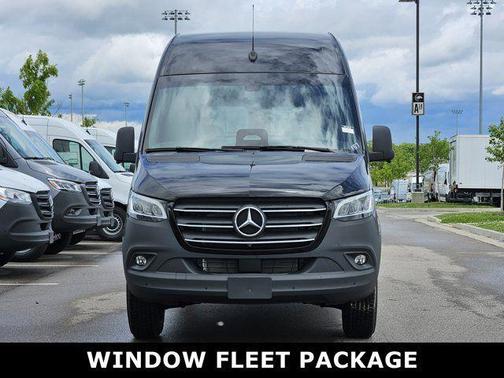 2025 Mercedes-Benz Sprinter 2500 Standard Roof