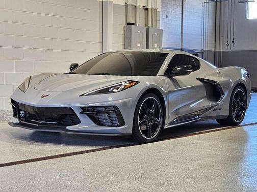 Sea Wolf Gray Tricoat 2025 Chevrolet Corvette Stingray w/1LT