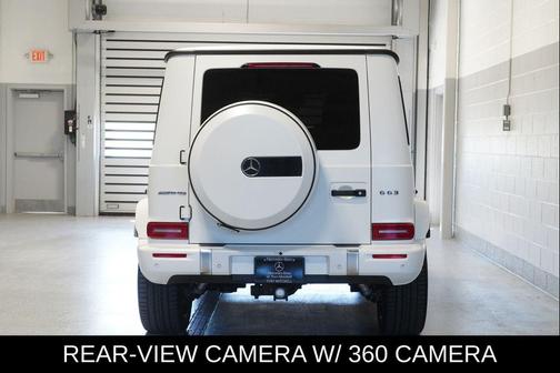 MANUFAKTUR Moonlight White Magno 2025 Mercedes-Benz AMG G 63 G 63 AMG