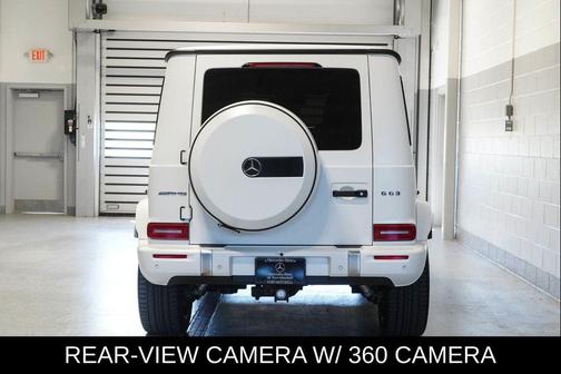 MANUFAKTUR Moonlight White Magno 2025 Mercedes-Benz AMG G 63 G 63 AMG