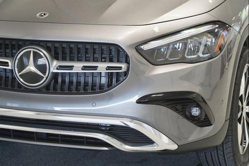 Mountain Grey Metallic 2026 Mercedes-Benz GLA 250 4MATIC