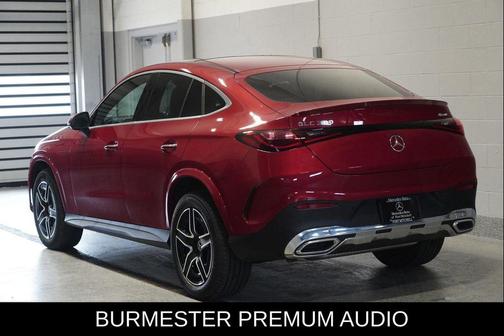 MANUFAKTUR Patagonia Red Metallic 2026 Mercedes-Benz GLC 300 4MATIC Coupe