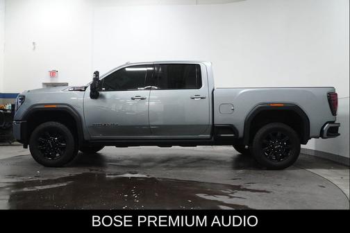2024 GMC Sierra 2500 AT4