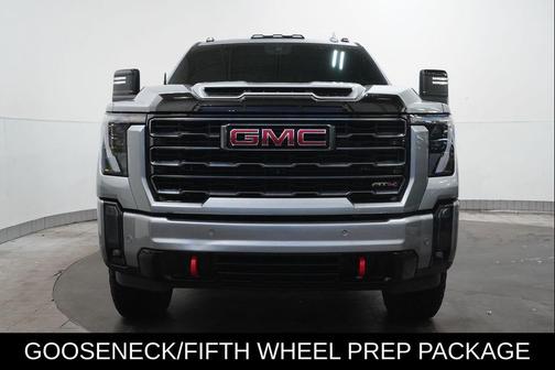 2024 GMC Sierra 2500 AT4