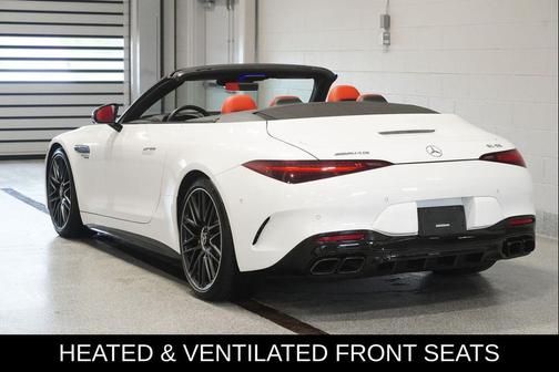 MANUFAKTUR Moonlight White Metallic 2022 Mercedes-Benz AMG SL 55 Base
