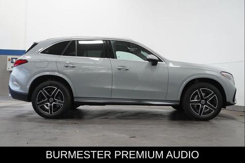 2026 Mercedes-Benz GLC 300 4MATIC