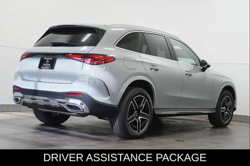 2026 Mercedes-Benz GLC 300 4MATIC