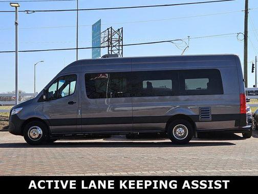 2022 Mercedes-Benz Sprinter 4500 High Roof V6