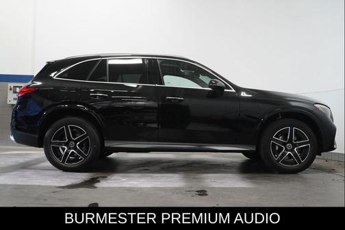 2026 Mercedes-Benz GLC 300 4MATIC