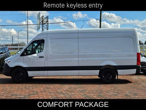 Arctic White 2024 Mercedes-Benz Sprinter 2500 High Roof