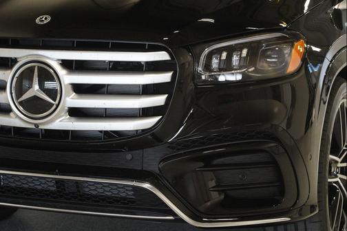 Black 2026 Mercedes-Benz GLS 450 4MATIC