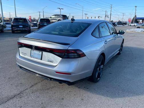 2025 Honda Accord Hybrid Sport-L