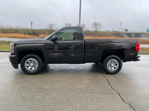 2018 Chevrolet Silverado 1500 WT