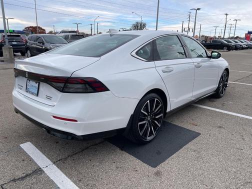 2025 Honda Accord Hybrid Touring