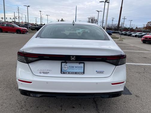 2025 Honda Accord Hybrid Touring
