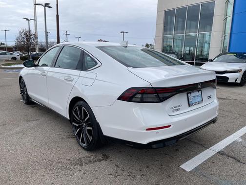 2025 Honda Accord Hybrid Touring