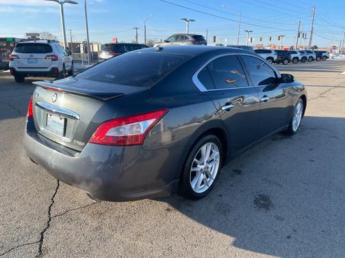 2011 Nissan Maxima SV