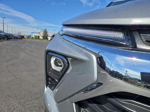 Sterling Gray Metallic 2024 Chevrolet Trailblazer LT