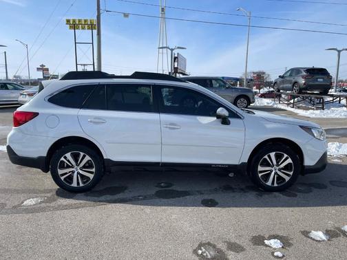 2018 Subaru Outback 3.6R Limited